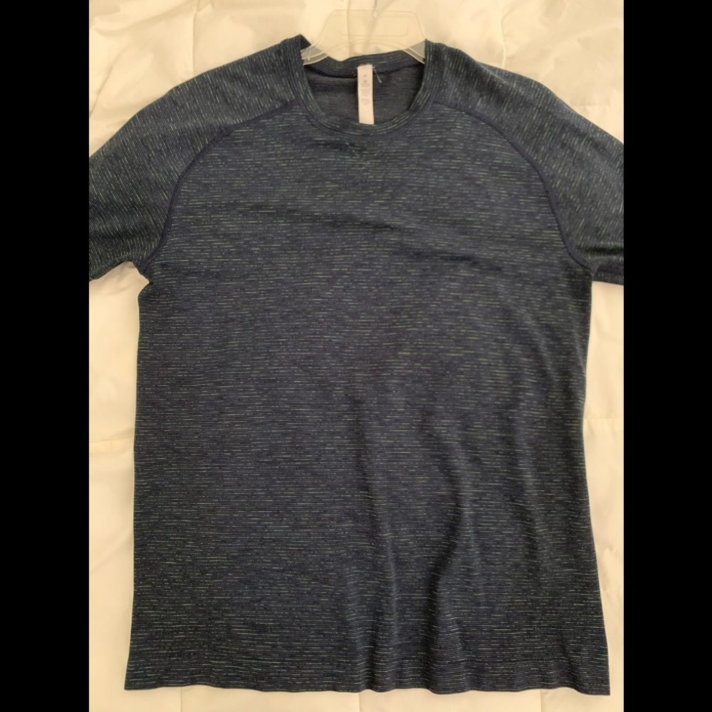 Men’s Lululemon Metal Vent Tech Size M